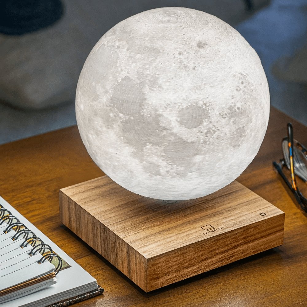 Magnetic Levitation Moon Lamp — 3D-Printed Surface, Floating LED Light