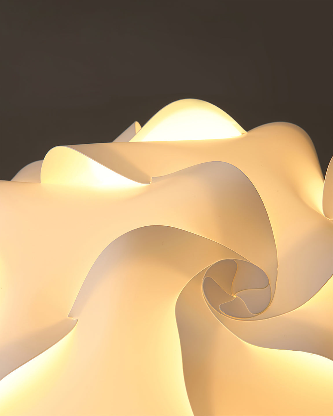 LioraBloom Table Lamp — Floral Accent, Warm Light
