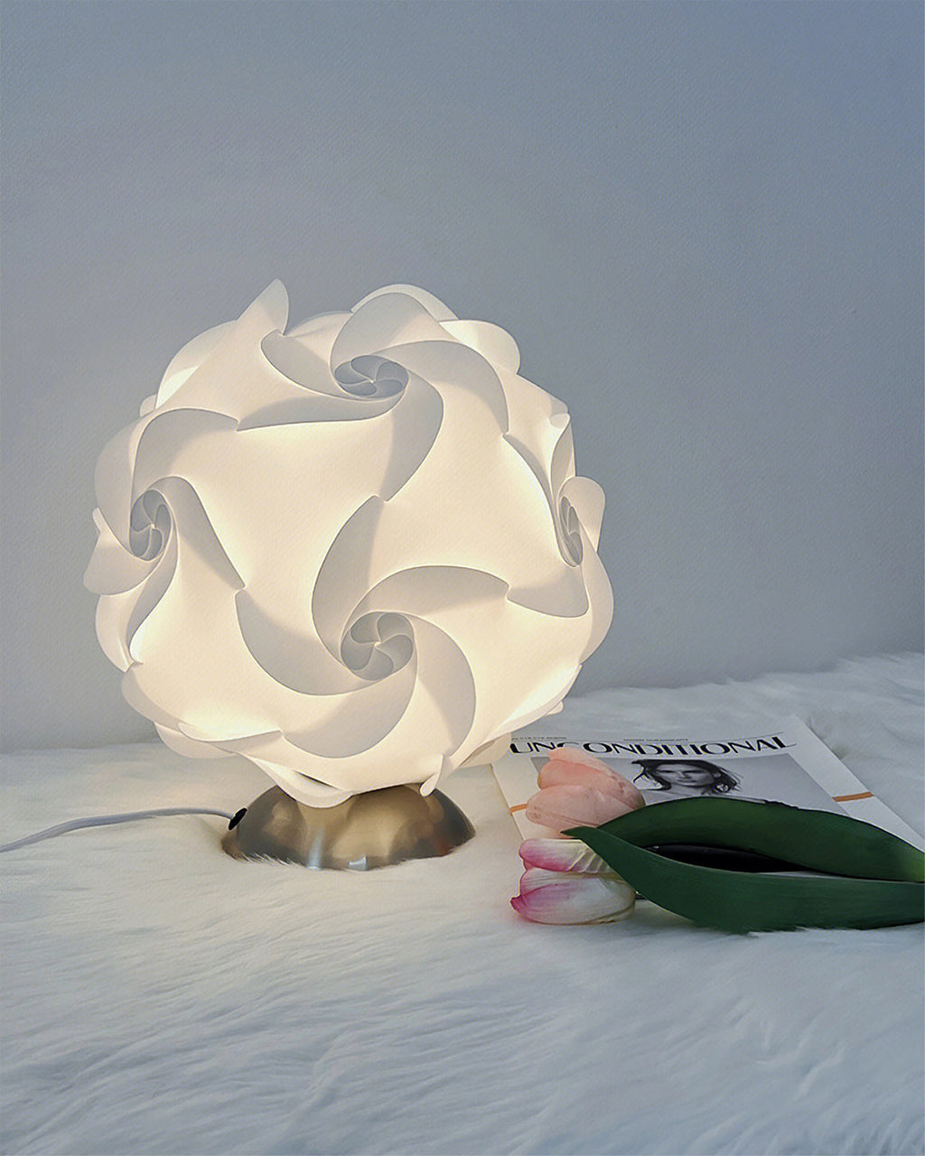 LioraBloom Table Lamp — Floral Accent, Warm Light