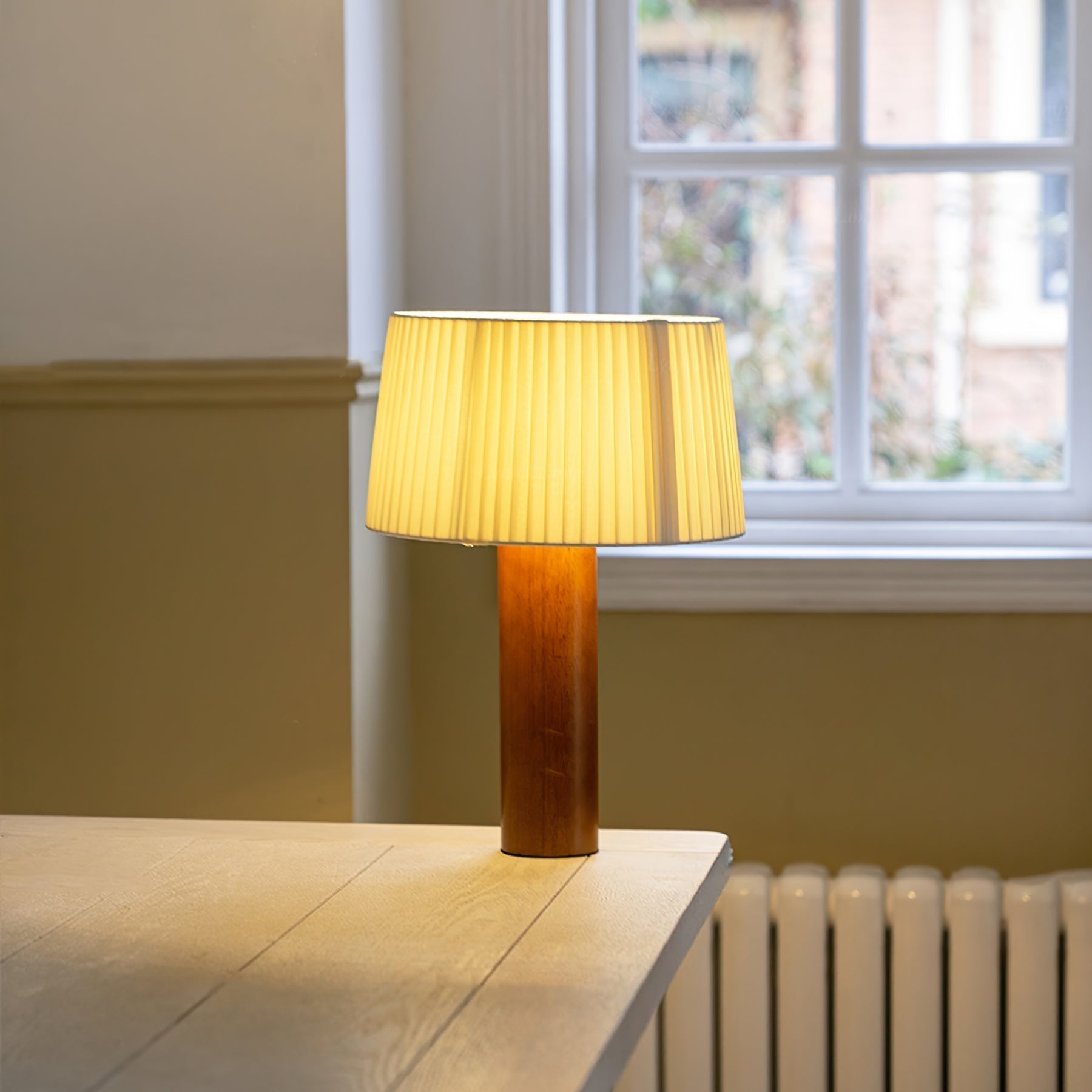 LumiOak Wooden Base Table Lamp — Warm Fabric Shade And Clean Lines