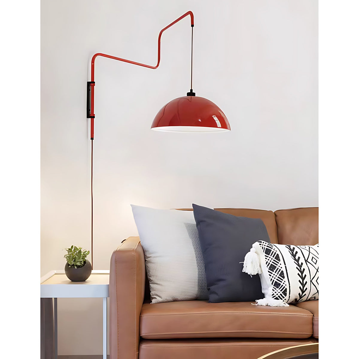 Lampă de perete geometrică cu conectare la priză - cu intensitate reglabilă, metal roșu/negru S/M/L