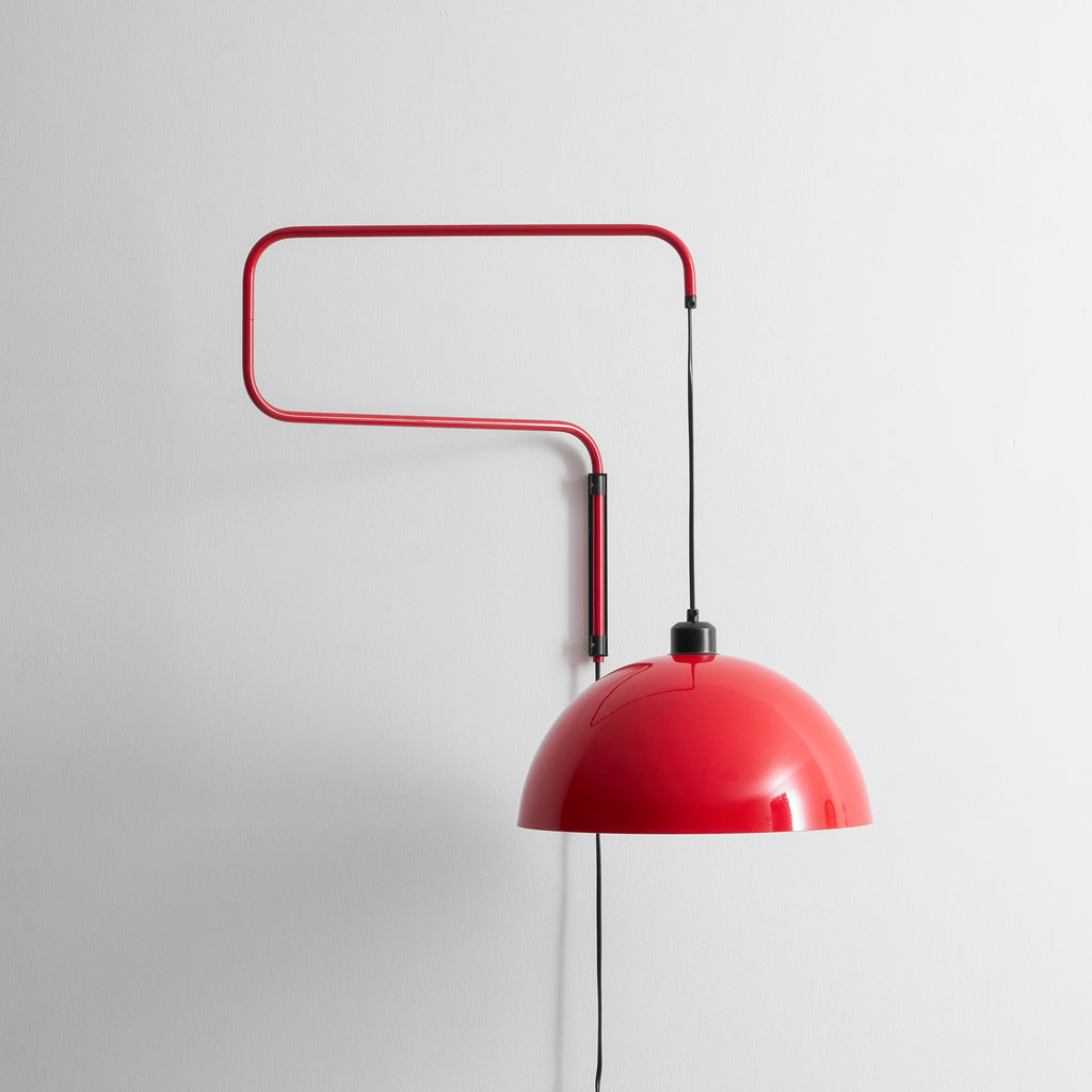 Lampă de perete geometrică cu conectare la priză - cu intensitate reglabilă, metal roșu/negru S/M/L