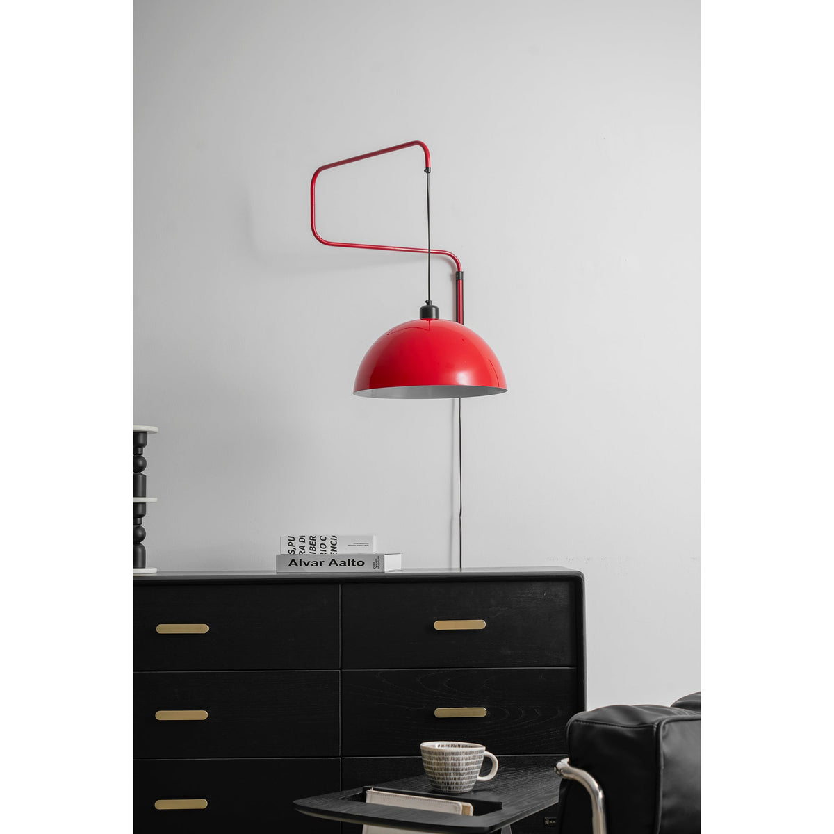 Lampă de perete geometrică cu conectare la priză - cu intensitate reglabilă, metal roșu/negru S/M/L