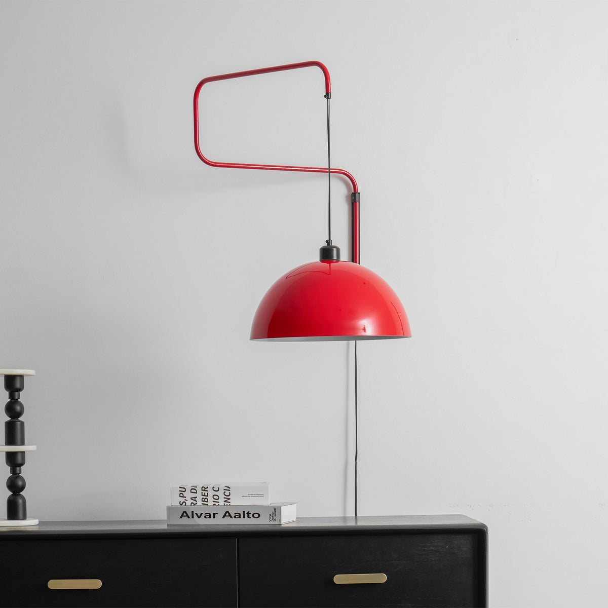 Lampă de perete geometrică cu conectare la priză - cu intensitate reglabilă, metal roșu/negru S/M/L