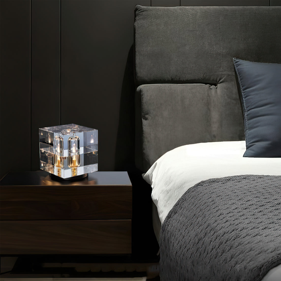 Veloria Modern Elegant Desk Lamp — Brass and Gold Finish, Crystal Accents
