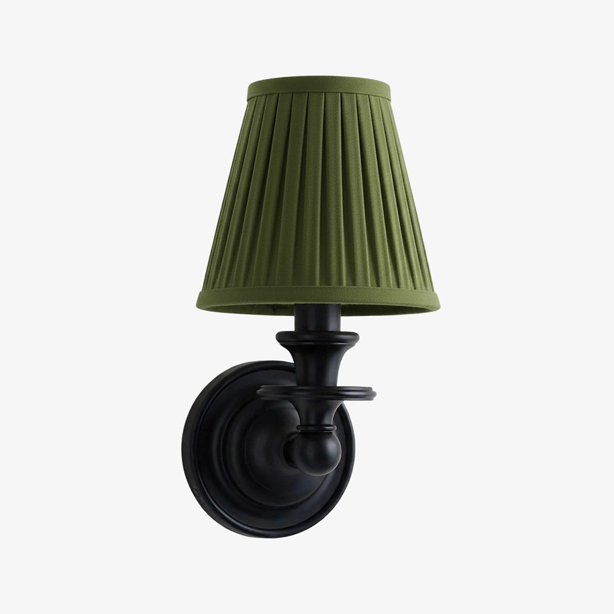 Vägglampa i smidesjärn — tygskärm, svanhalsarm