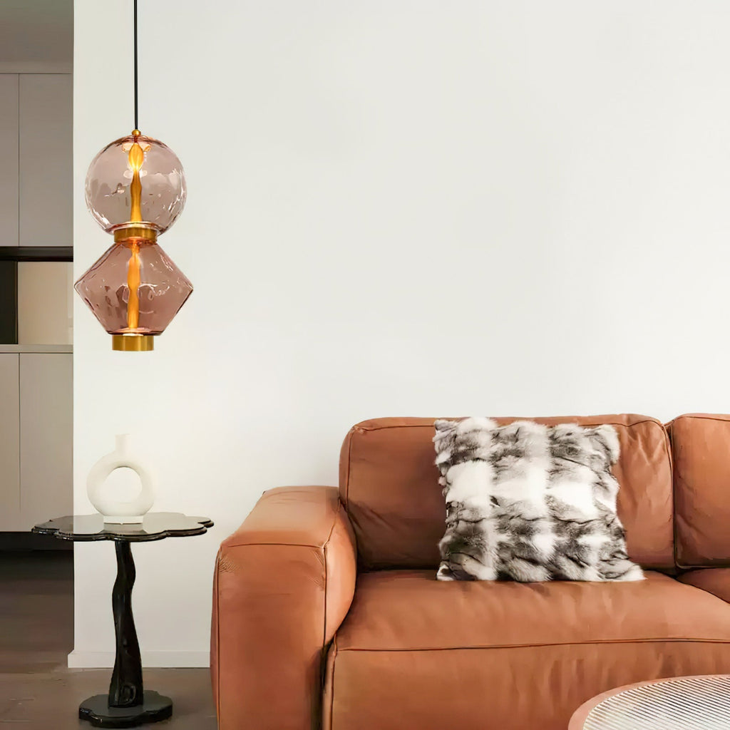 Pendelleuchte mit farbigem Glaskugel-Schirm — modernes Design