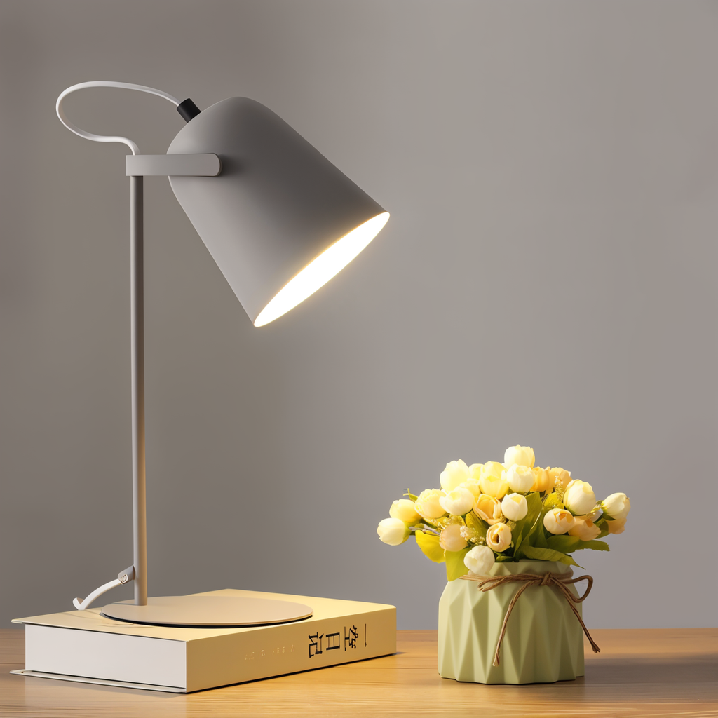 Macaron-skrivebordslampe — justerbar arm, skandinavisk stil
