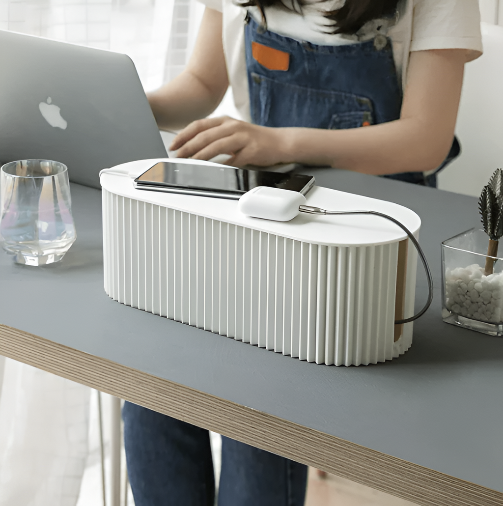 33cm geribbelde kunststof kabelbox met deksel — groen, wit en bruin