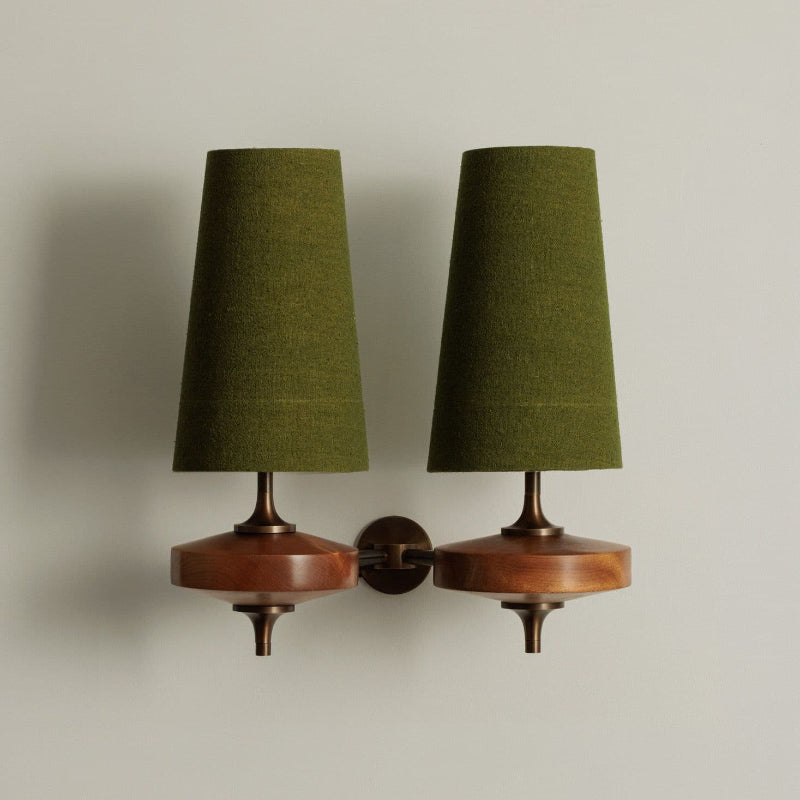 Aplique de pared vintage — brazo de madera, pantalla de tela, E12/E14