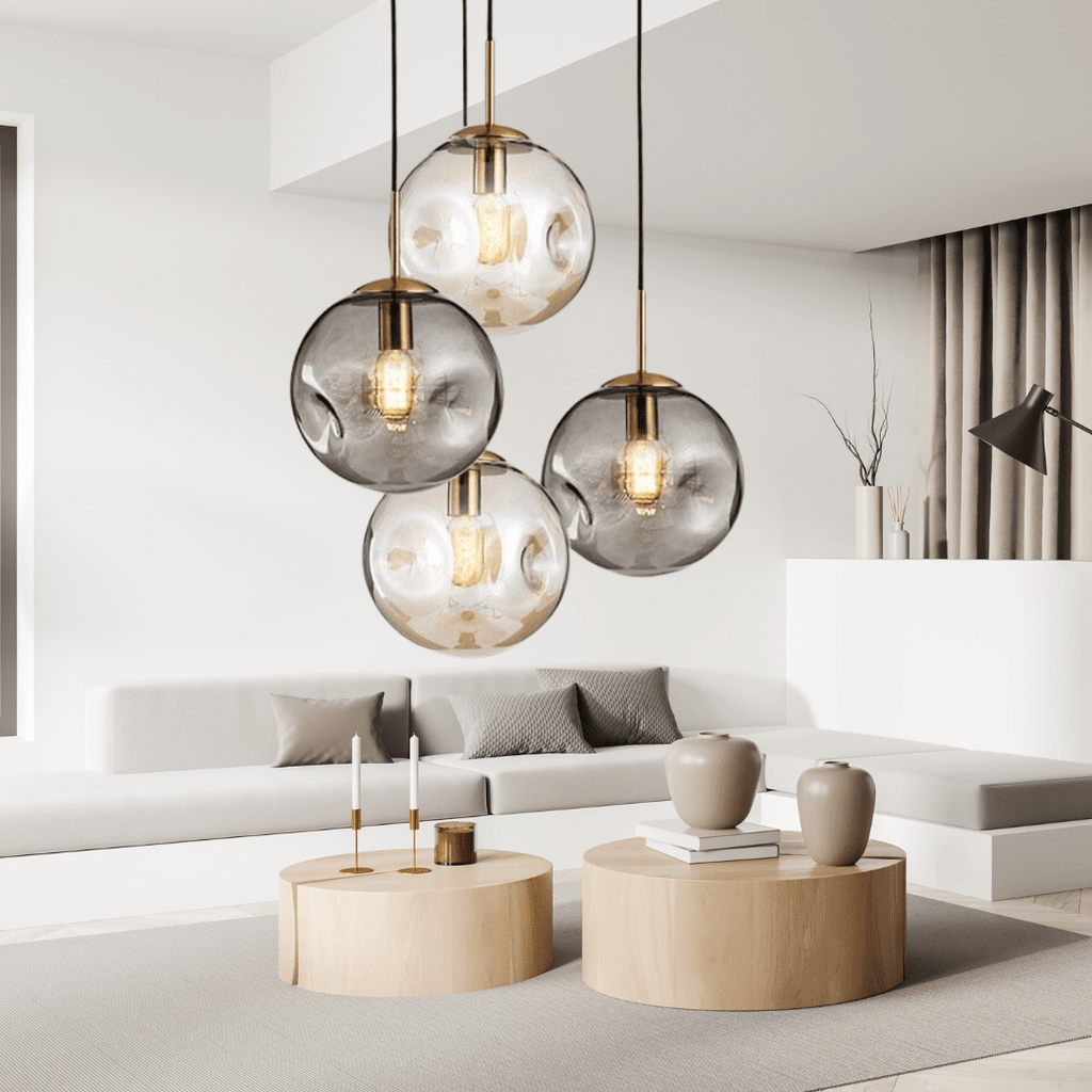 Novae-pendellampe i glas — elegant minimalistisk profil, flerfarvet finish