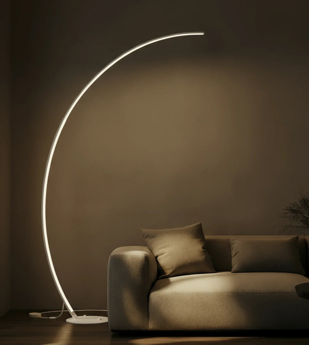 Gulvlampe med bue, 170cm — dæmpbar LED, sort og hvid