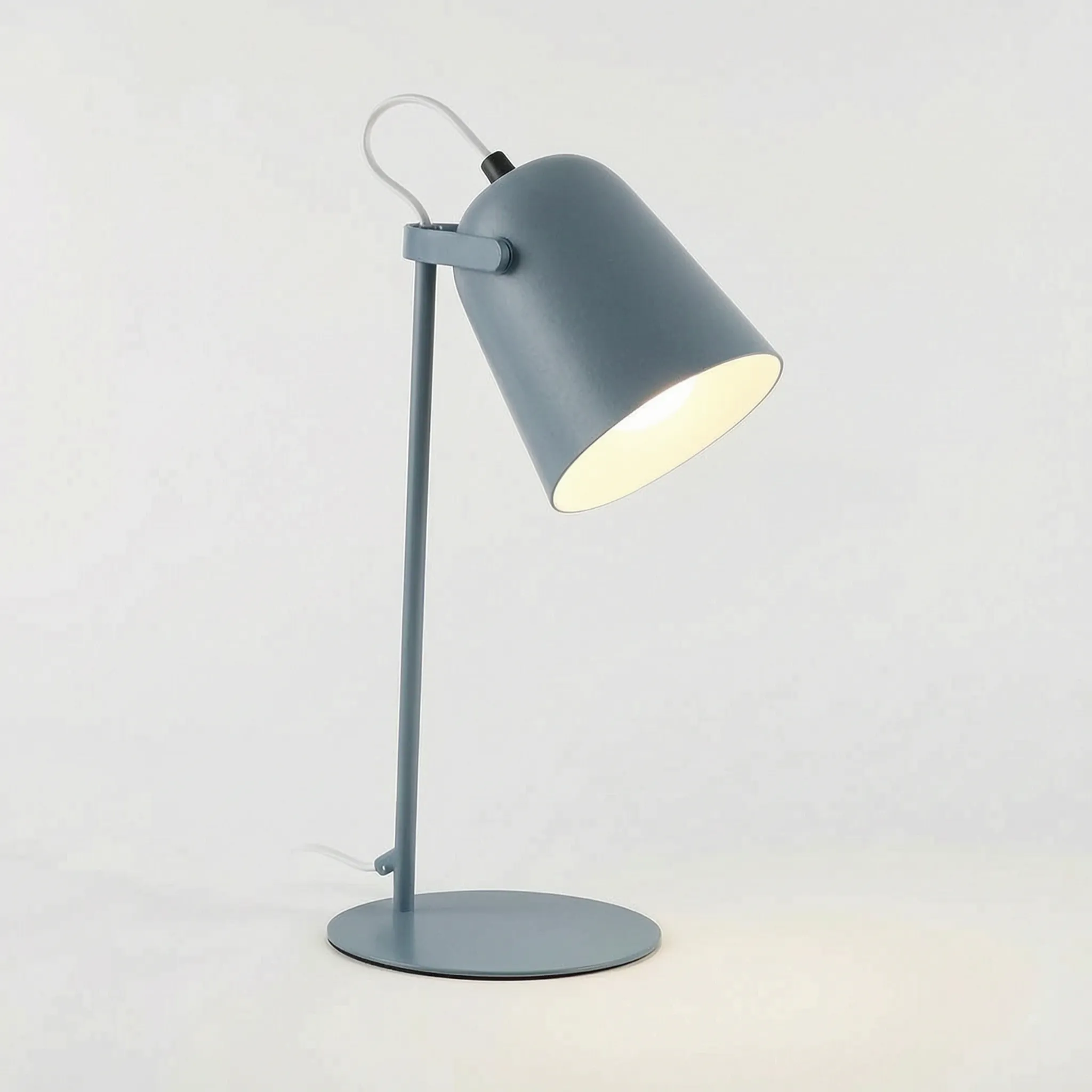Minimalist Cone Table Lamp -  Focused Reading Light - Wildoxy