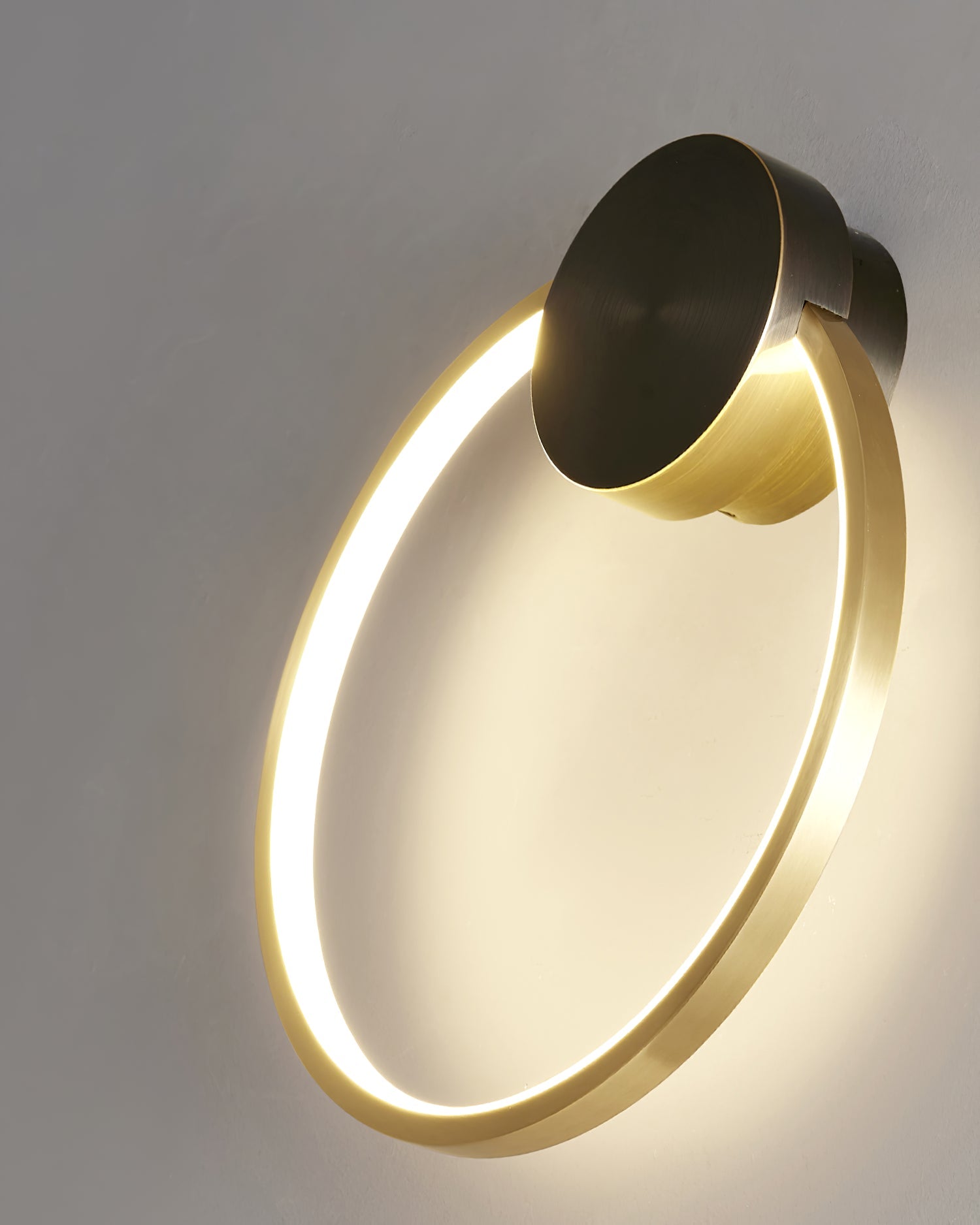 LumiForm Geometric Wall Lamp — Integrated LED Lighting