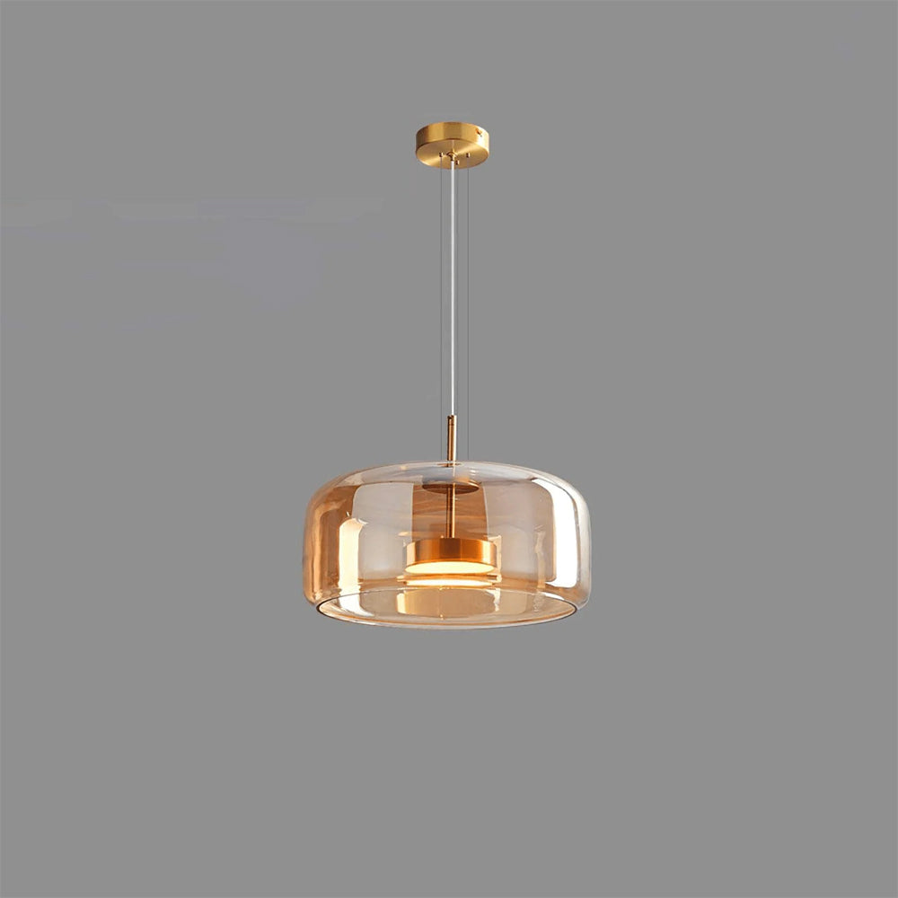 Pendellampe med røgfarvet glasskærm — vintage-minimalistisk LED