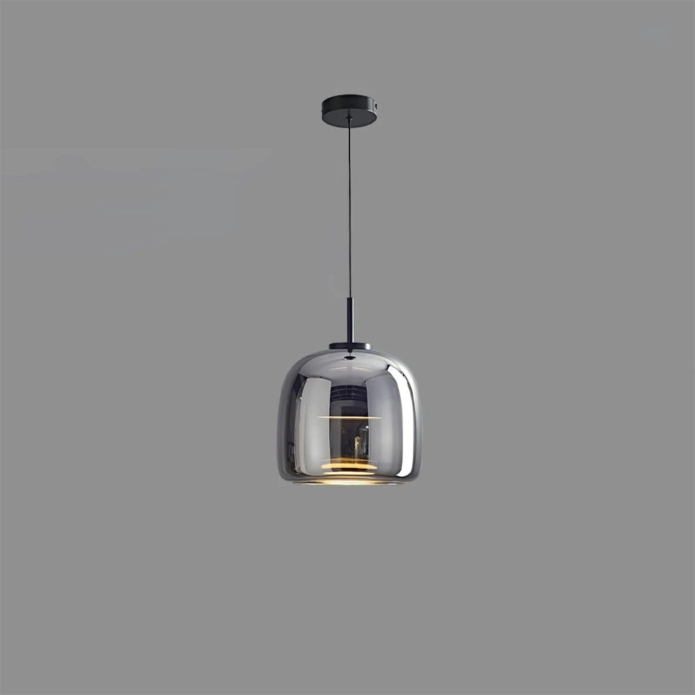 Pendellampe med røgfarvet glasskærm — vintage-minimalistisk LED