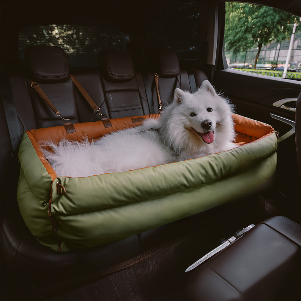 Koiranpeti autoon ja matkoille — turvalliseen matkustamiseen, musta, harmaa, oranssi ja beige
