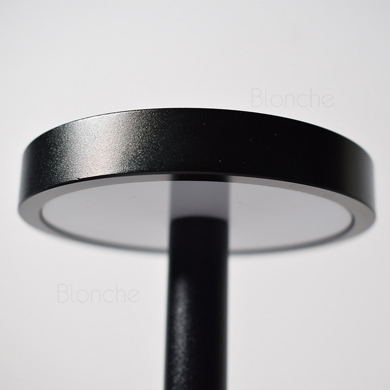 Bezprzewodowa, ładowalna lampa aluminiowa LED — z funkcją ściemniania, IP54