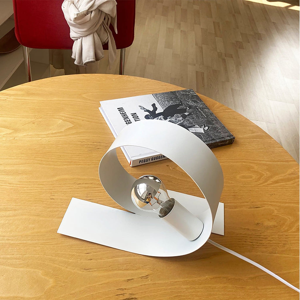 Aurell Minimalist White Metal Table Lamp — Slim Silhouette, Clean Lines & Restrained Profile