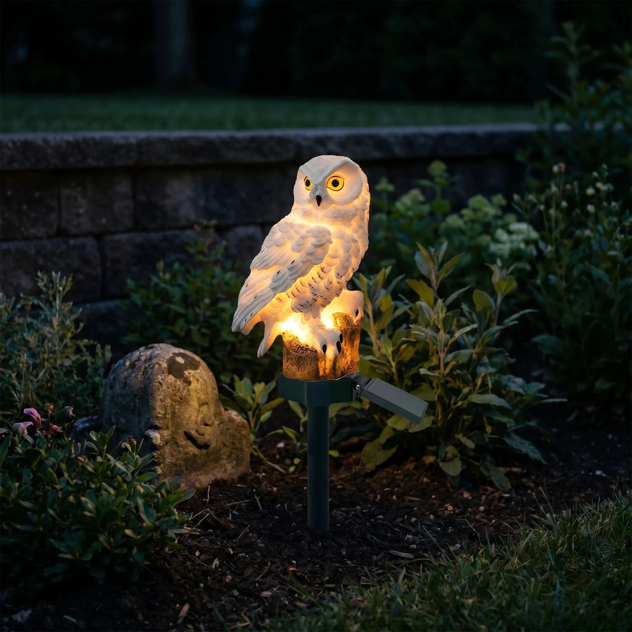 Solar Powered Owl Garden Light -  Illuminating Garden Paths - Wildoxy