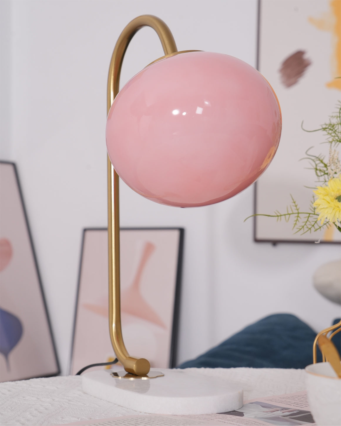 LumiPuff Marshmallow-Inspired Table Lamp — Soft Pink Glass Shades