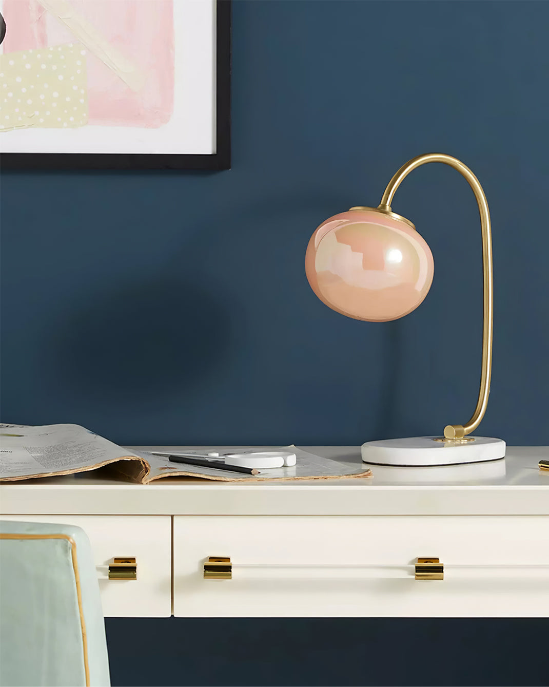 LumiPuff Marshmallow-Inspired Table Lamp — Soft Pink Glass Shades