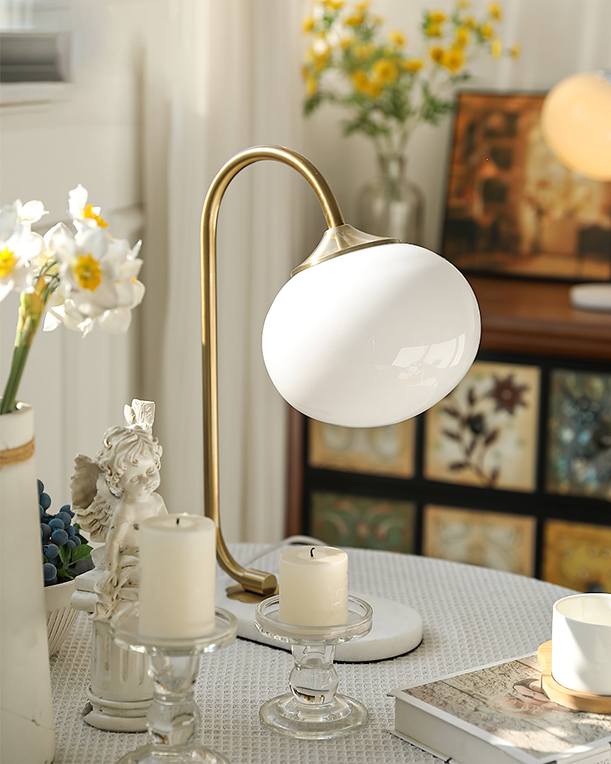 LumiPuff Marshmallow-Inspired Table Lamp — Soft Pink Glass Shades