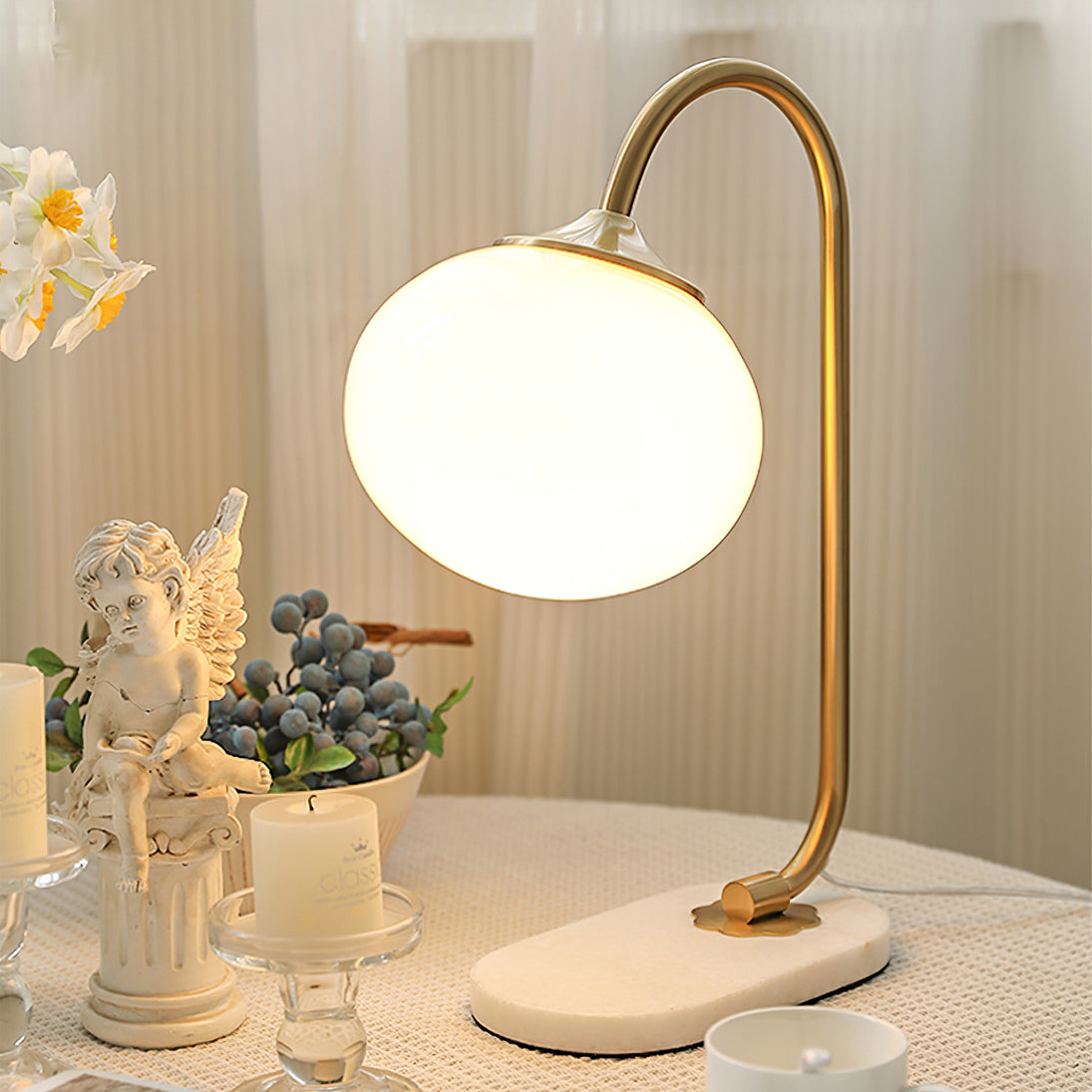 LumiPuff Marshmallow-Inspired Table Lamp — Soft Pink Glass Shades