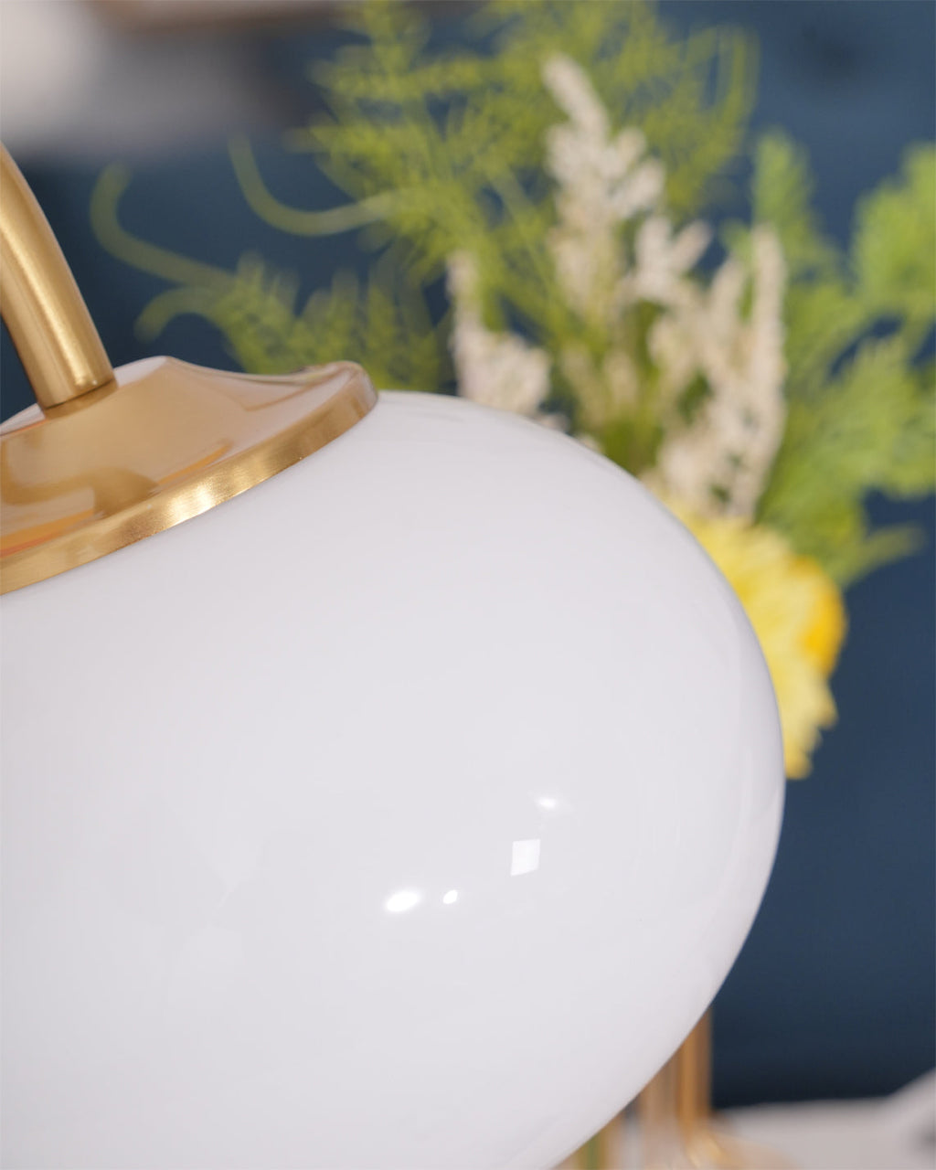 LumiPuff Marshmallow-Inspired Table Lamp — Soft Pink Glass Shades