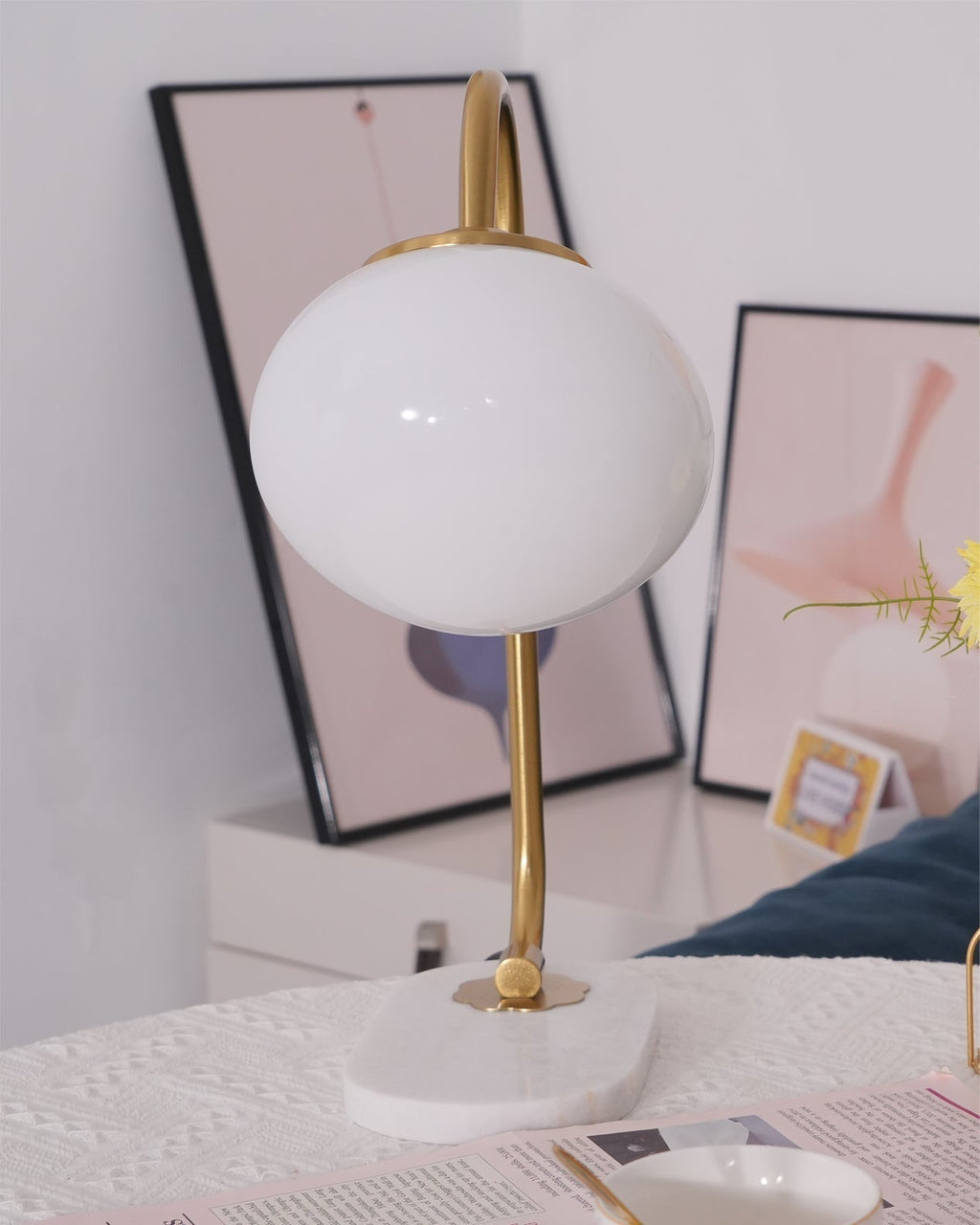 LumiPuff Marshmallow-Inspired Table Lamp — Soft Pink Glass Shades