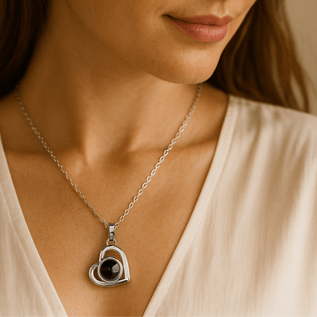 AuroraBond Custom Couple Image Photo Projection Pendant Necklace