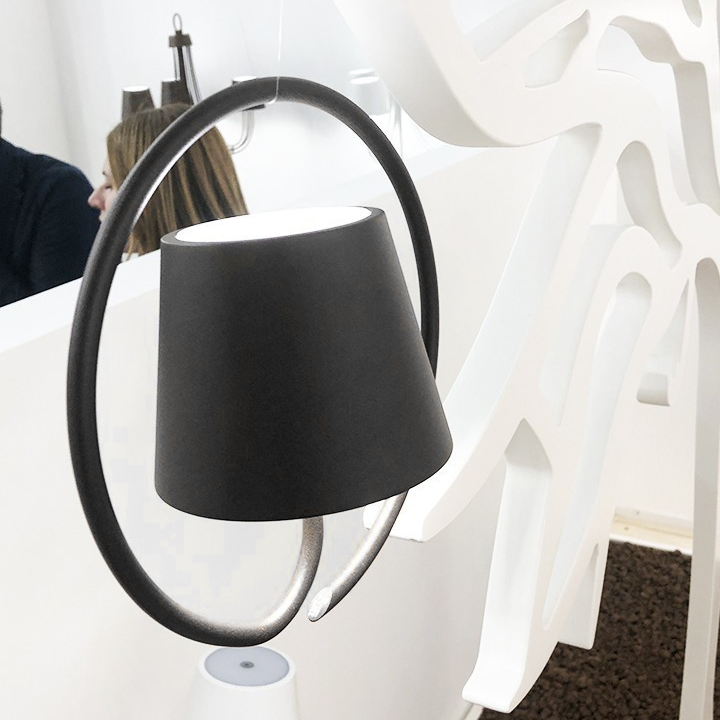 Minimalist LED Table Lamp — Open-Arched Frame in Black and Gold Finish