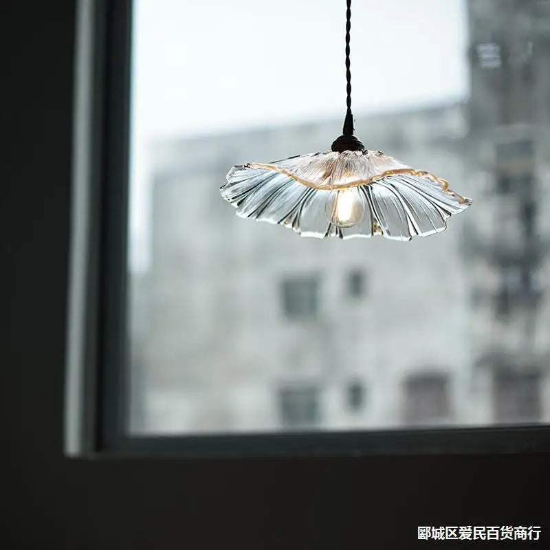 *LunaBloom Floral Pendant Light — Warm Glow Blossom-Shaped Design*