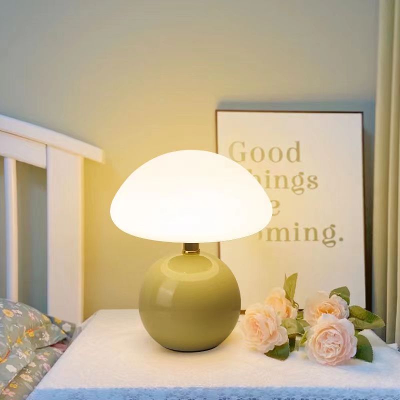 Modern Mushroom Table Lamp — Adjustable Soft LED Lighting