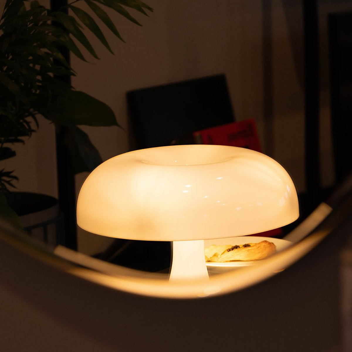 Pilz-Tischleuchte — 4 Lichtquellen, dimmbares Retro-Leuchten