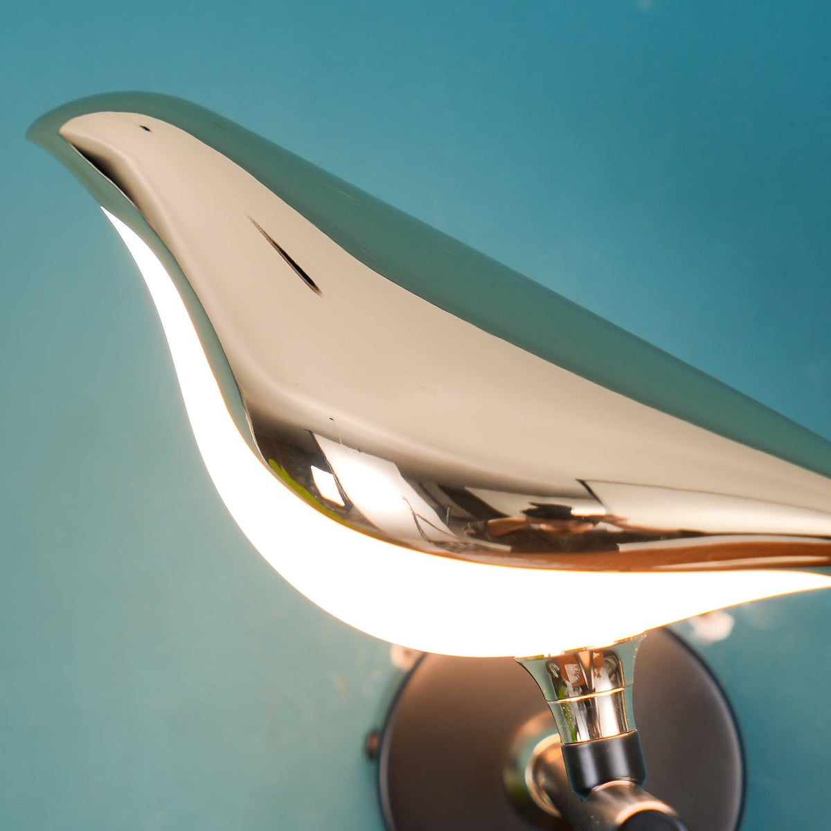 Magnetic Bird Wall Lamp – Adjustable, Black/Rose Gold