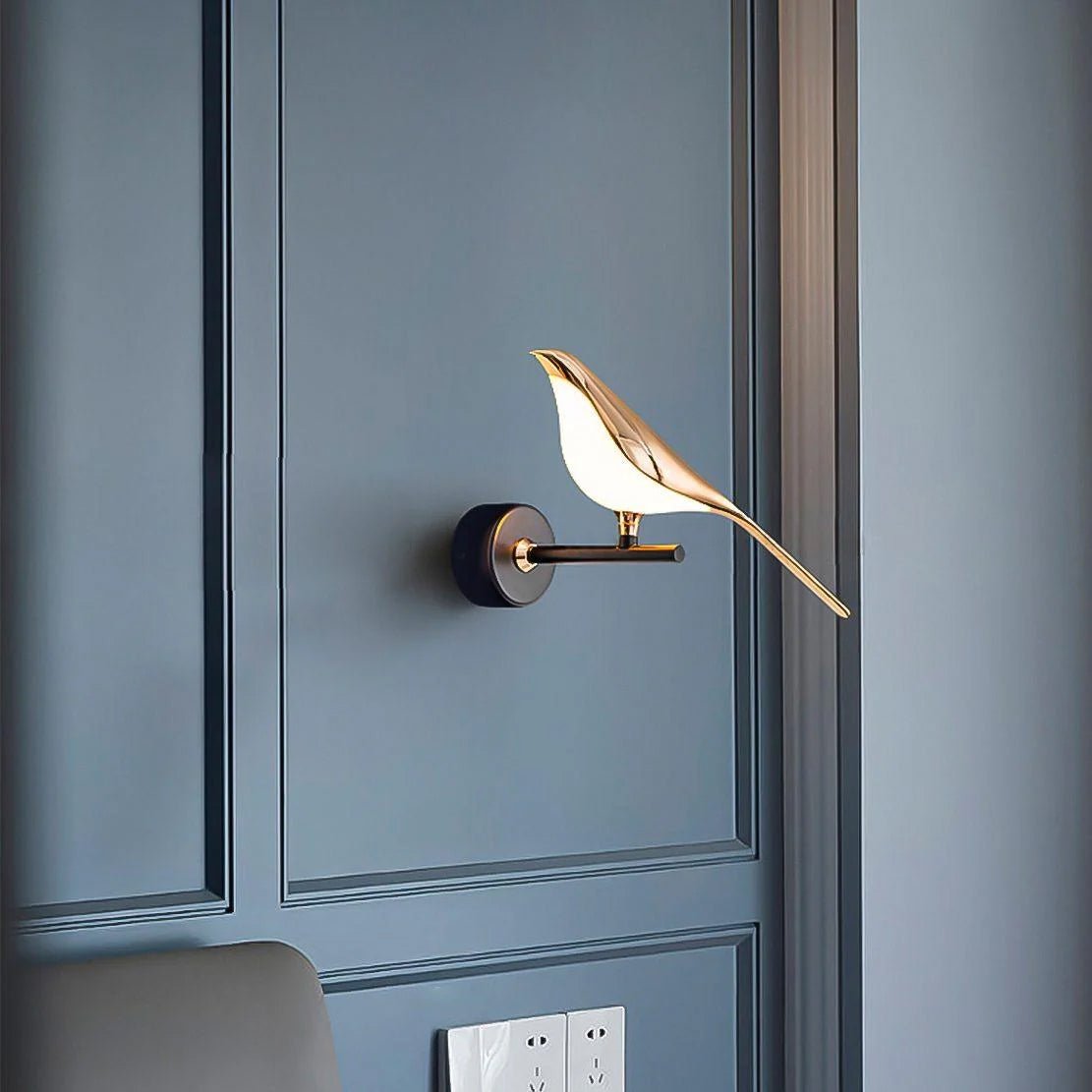 Magnetic Bird Wall Lamp – Adjustable, Black/Rose Gold