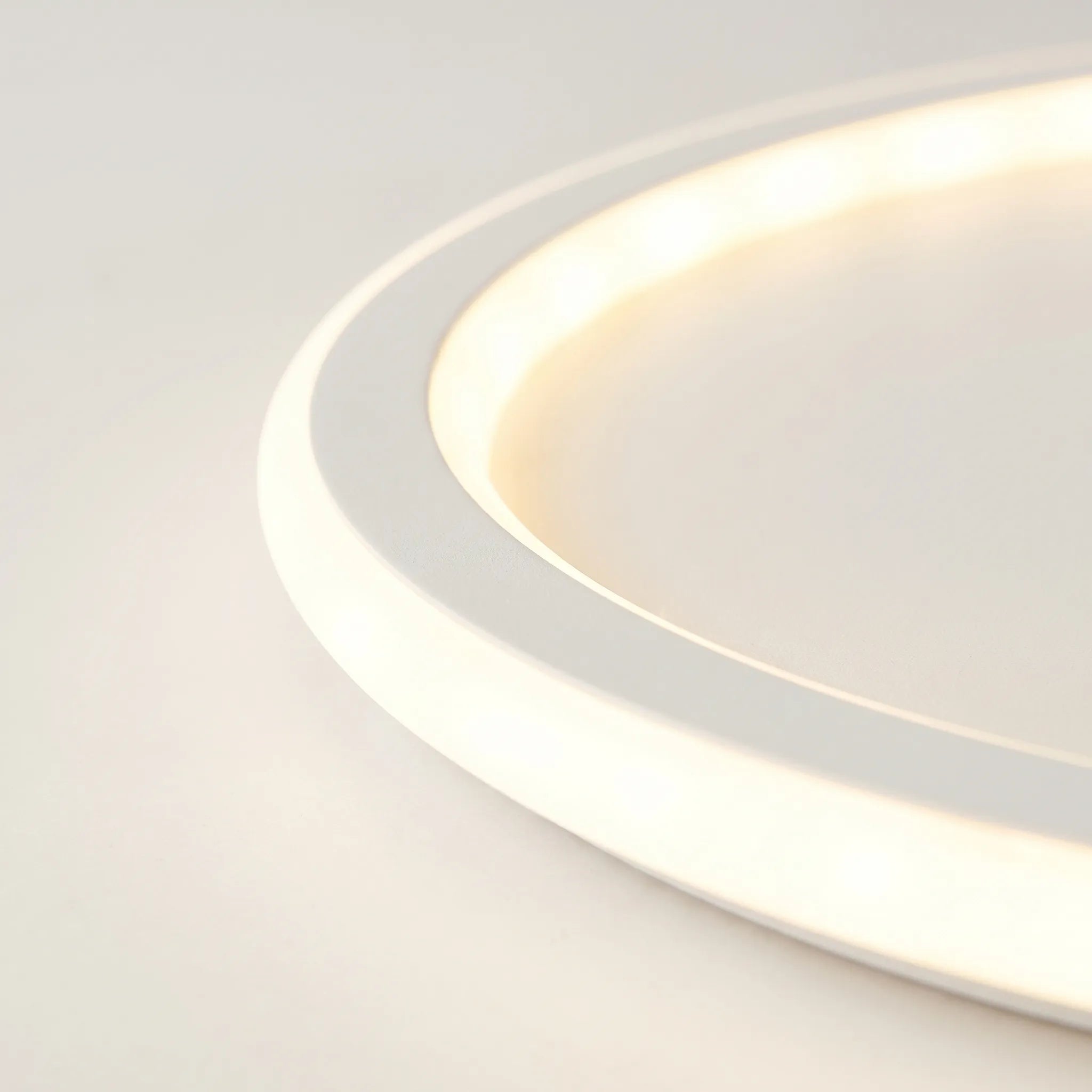 Ultra-Thin Round Ceiling Light -  Illuminating Living Spaces - Wildoxy