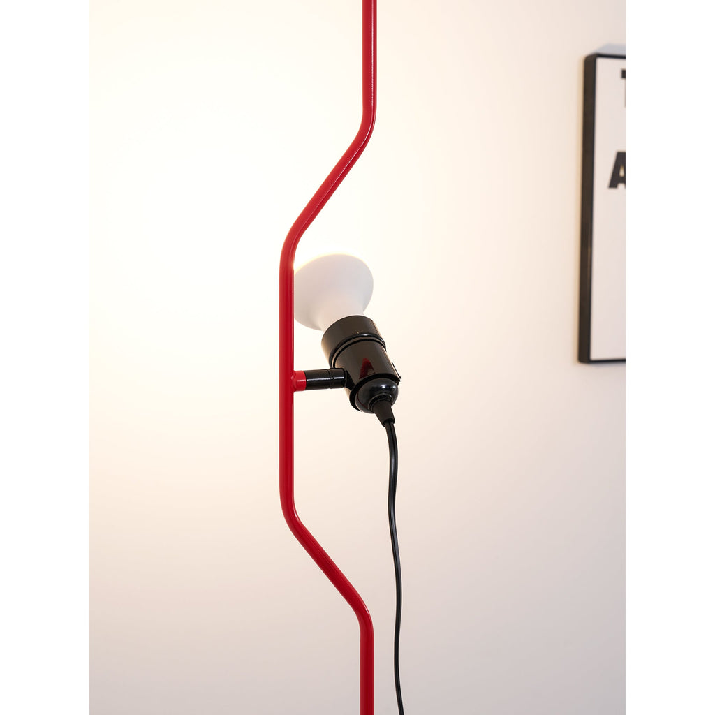 Nastavitelná závěsná lampa — kovové trubkové stínidlo, černá/bílá/červená