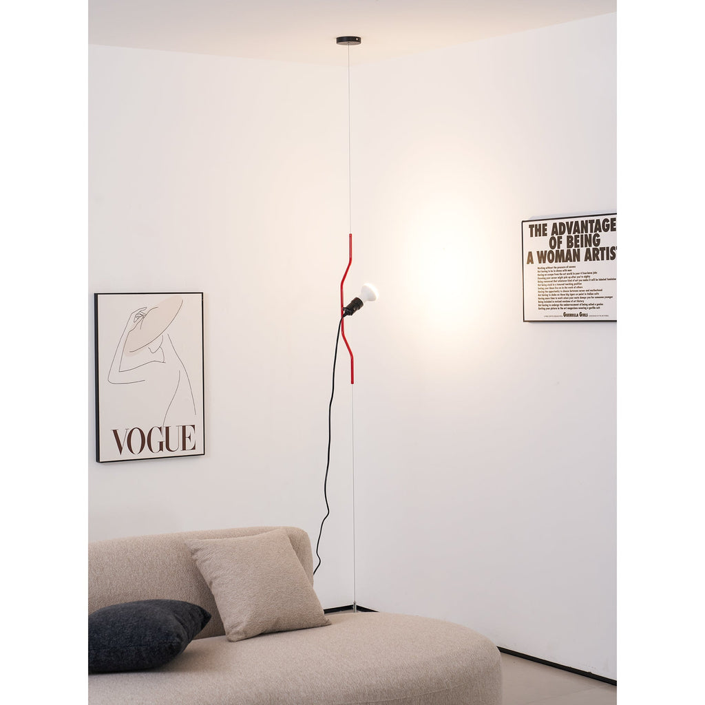 Nastavitelná závěsná lampa — kovové trubkové stínidlo, černá/bílá/červená