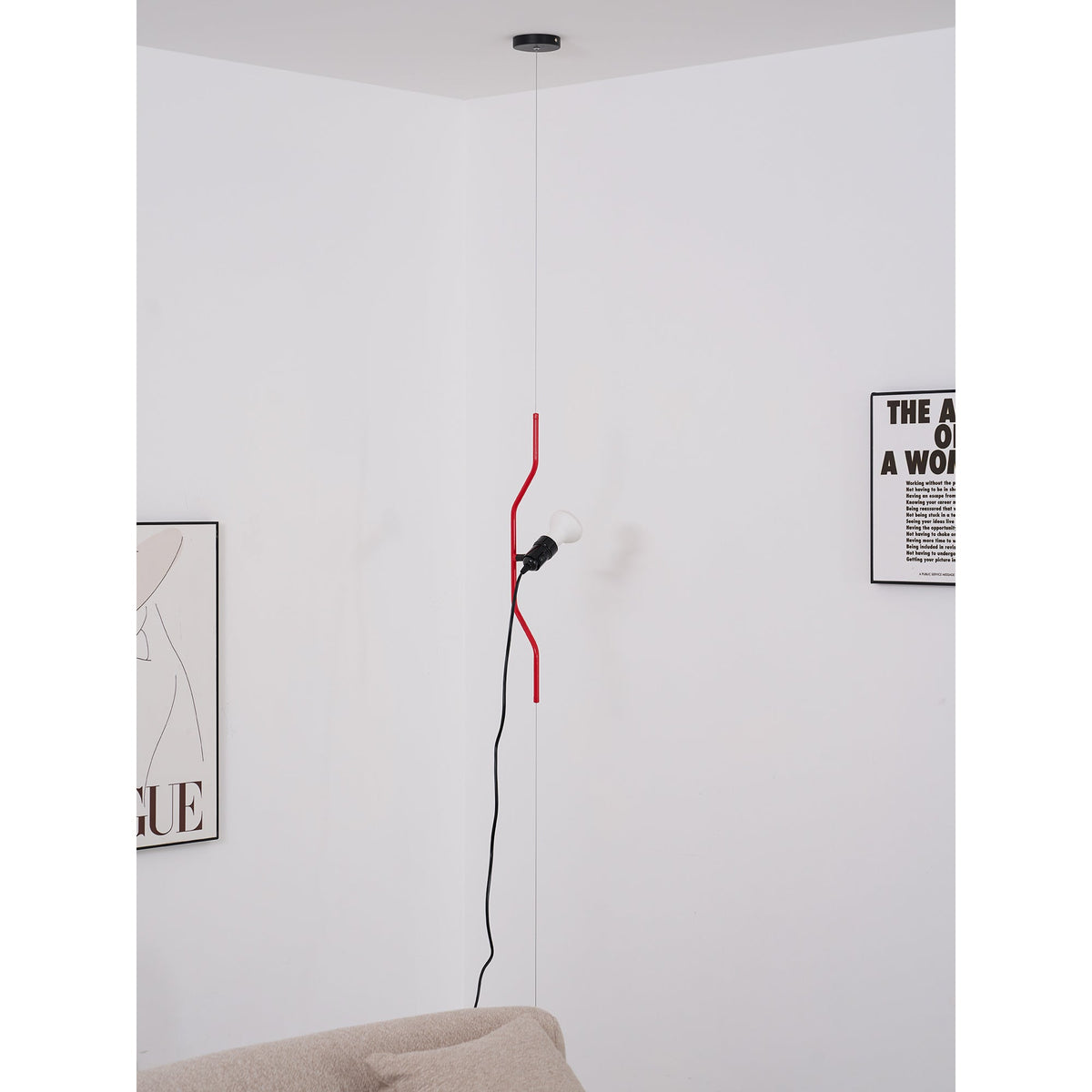 Nastavitelná závěsná lampa — kovové trubkové stínidlo, černá/bílá/červená
