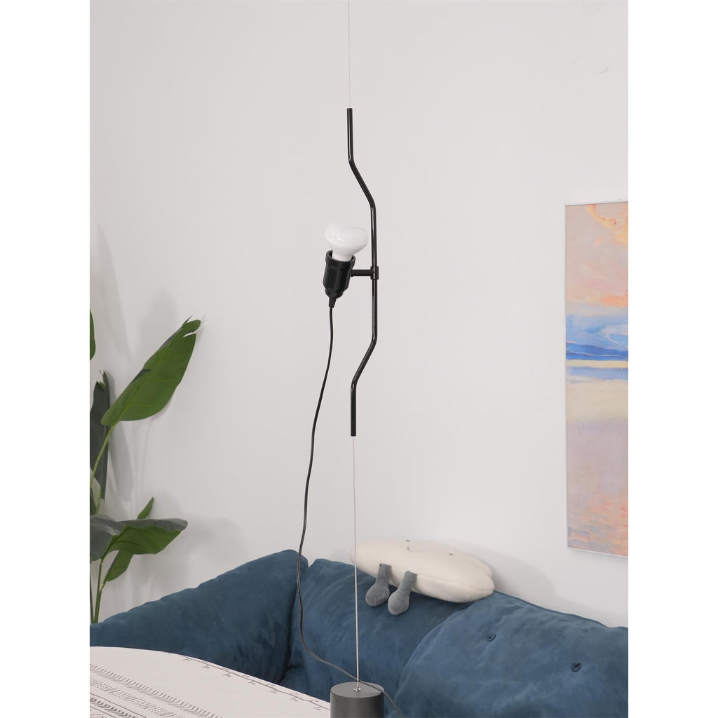 Nastavitelná závěsná lampa — kovové trubkové stínidlo, černá/bílá/červená