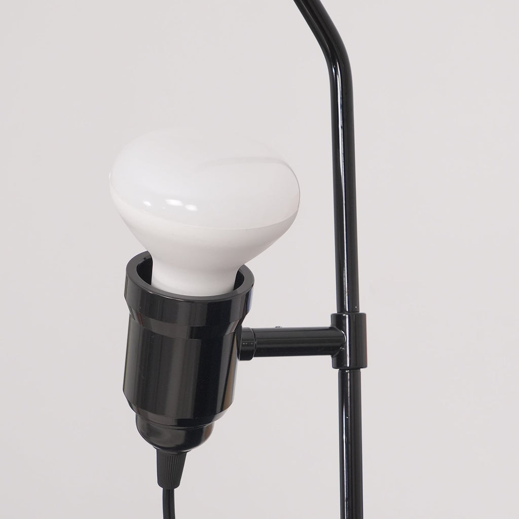 Nastavitelná závěsná lampa — kovové trubkové stínidlo, černá/bílá/červená