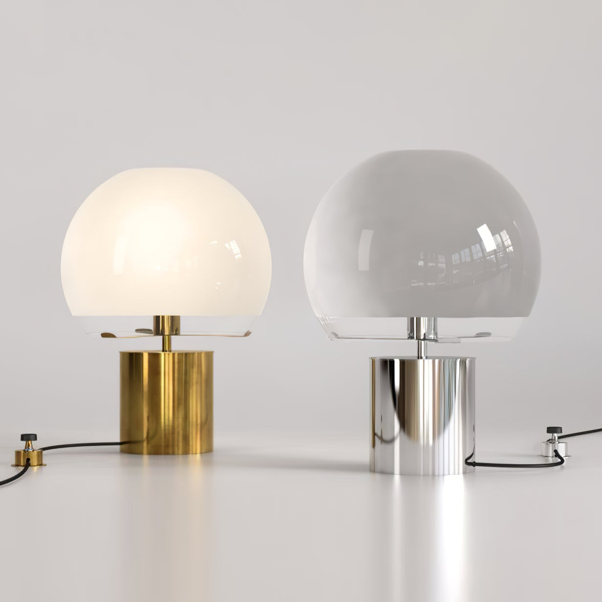 AuroraGlow Retro Table Lamp — Matte Glass Globe, Transparent Base