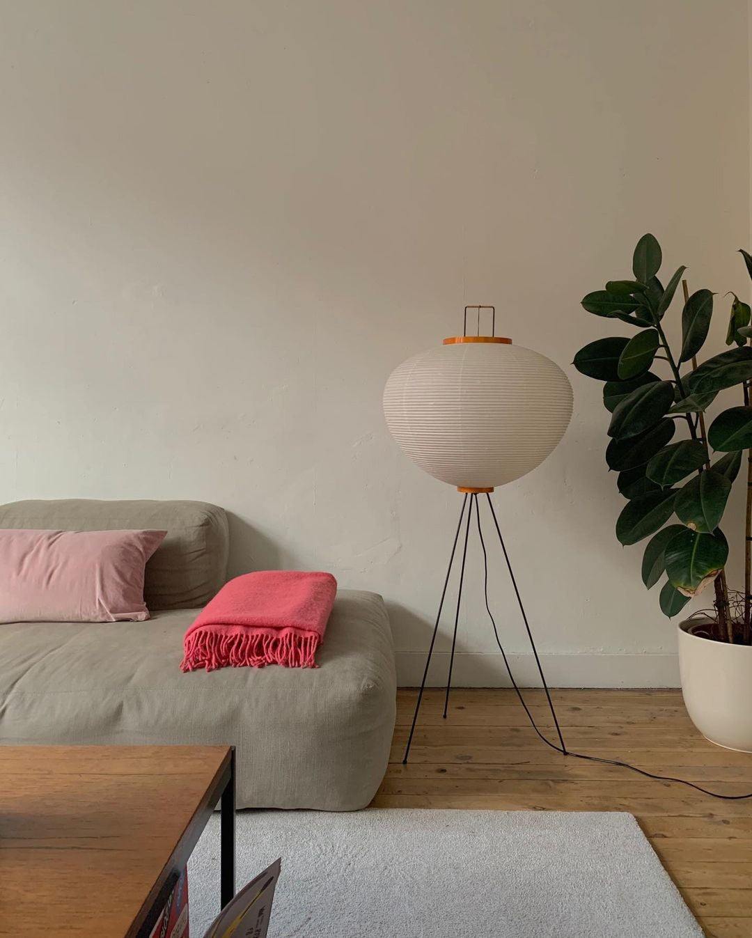 Hikaru Minimalist Design Floor Lamp — Soft Ambient Glow Rice Paper Shade