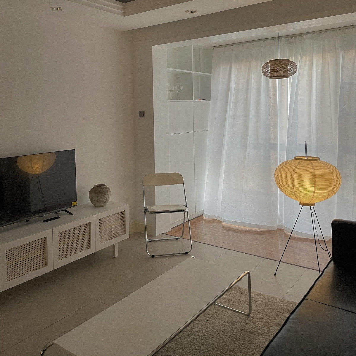 Hikaru Minimalist Design Floor Lamp — Soft Ambient Glow Rice Paper Shade