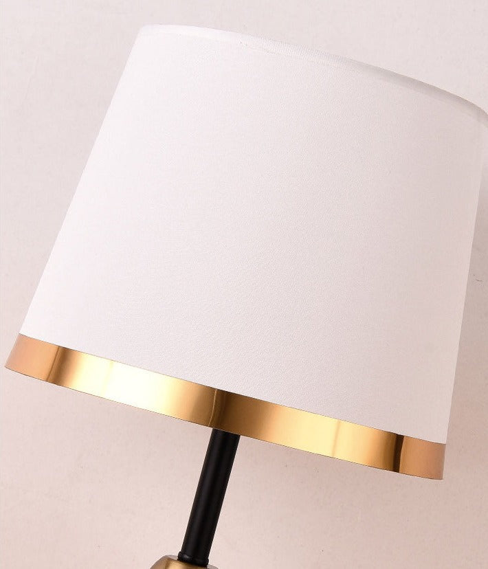 Aurevra Retro Table Desk Lamp in Gold and Black — Elegant Style
