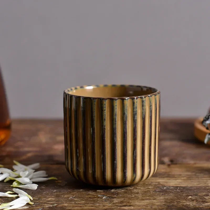 Taza de té de cerámica Japandi — taza japonesa retro a rayas