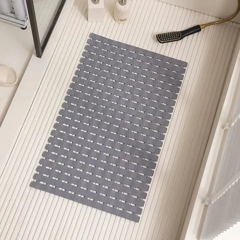 Non-Slip Bath Mat 40×63 cm — Suction Cups, Drain Holes