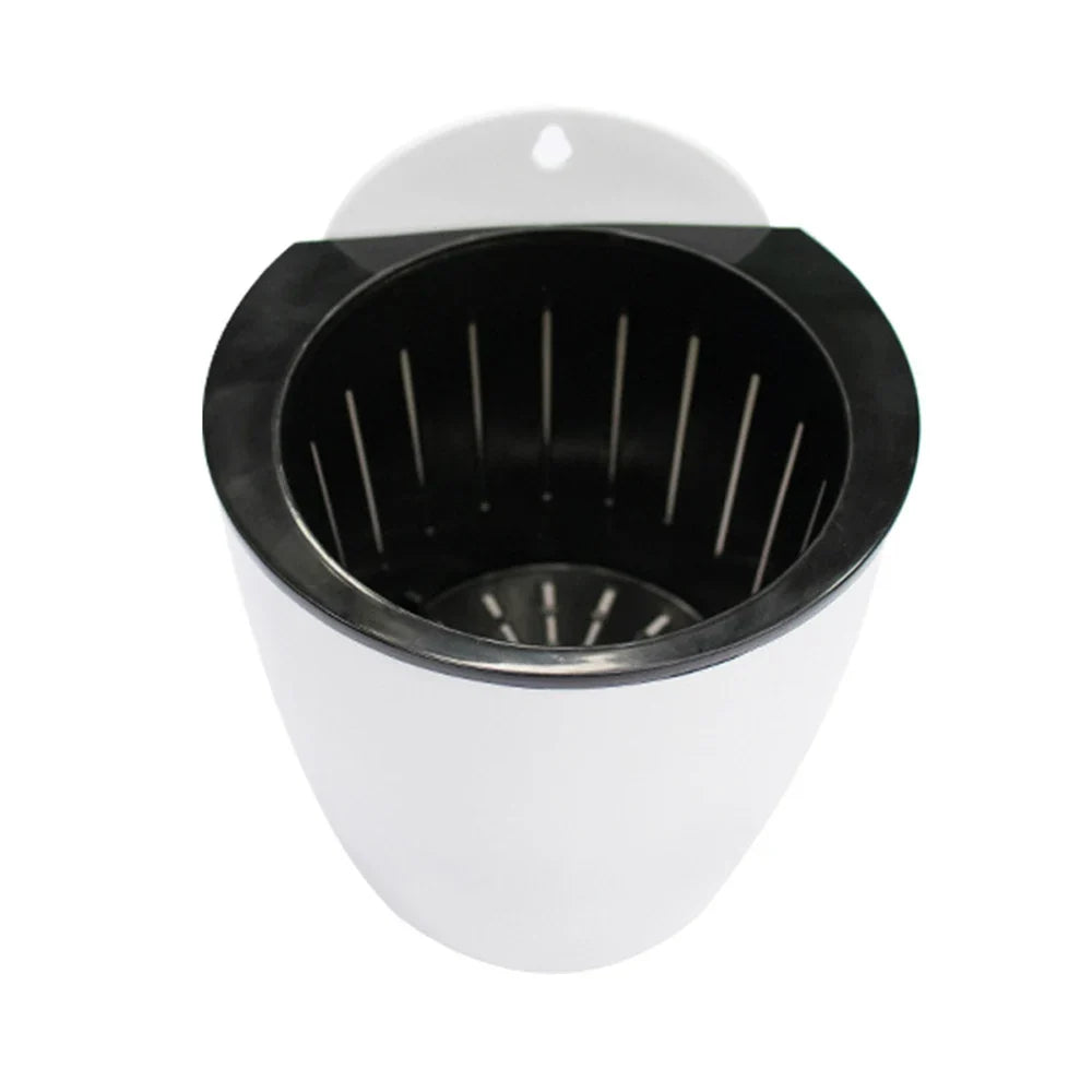 Witte hydroponische plantenpot van kunststof voor aan de muur, met automatisch watersysteem